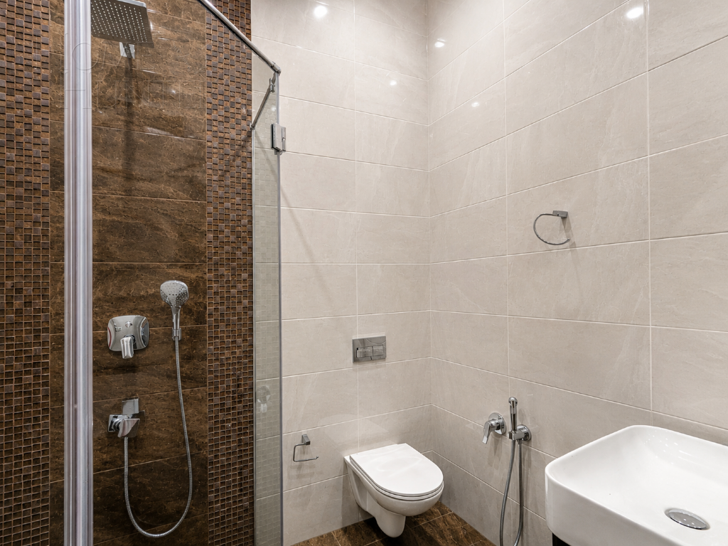 3-этажный коттедж 560 м² с отделкой