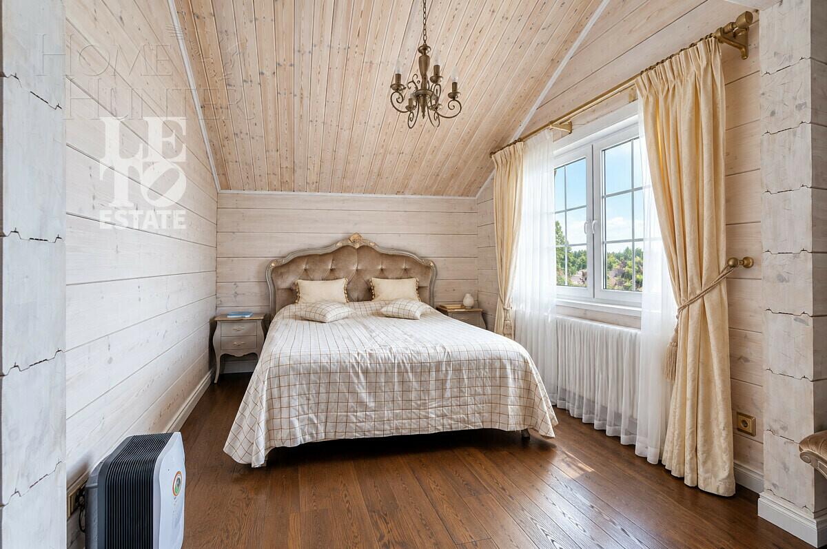 1-этажный коттедж 2 478.3 м² с отделкой