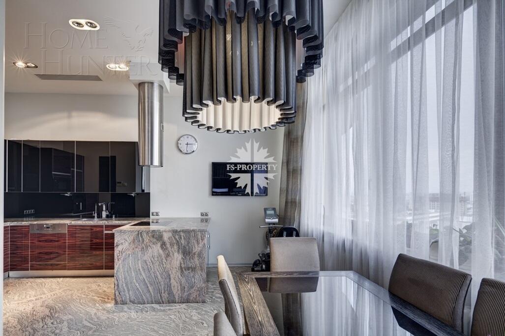 3-КОМН. КВАРТИРА С ОТДЕЛКОЙ 150 М² НА 17 ЭТАЖЕ