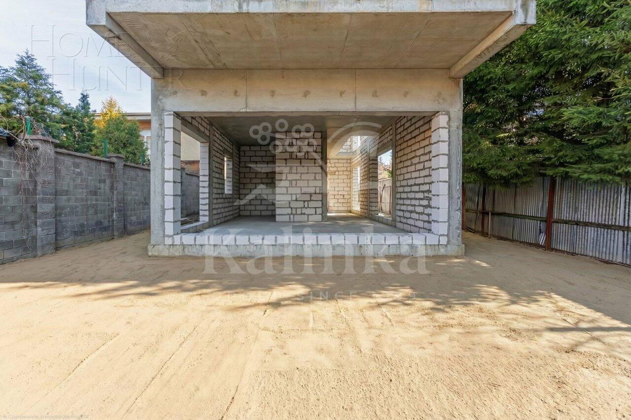 2-этажный коттедж 306 м² без отделки