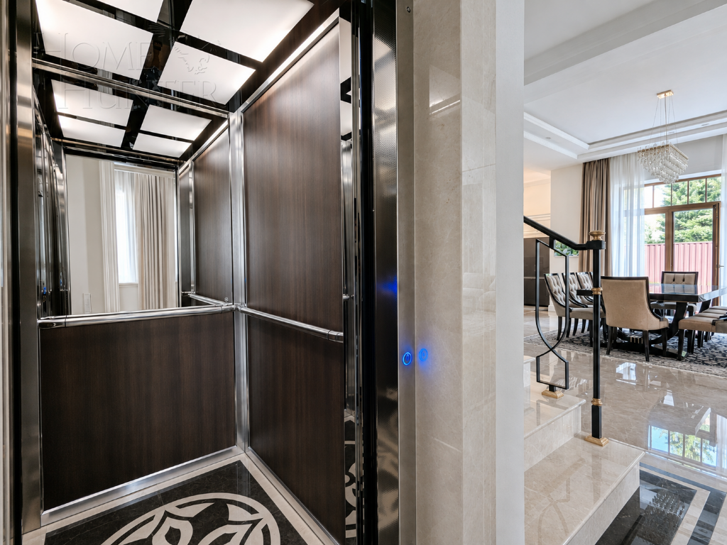 3-этажный коттедж 560 м² с отделкой