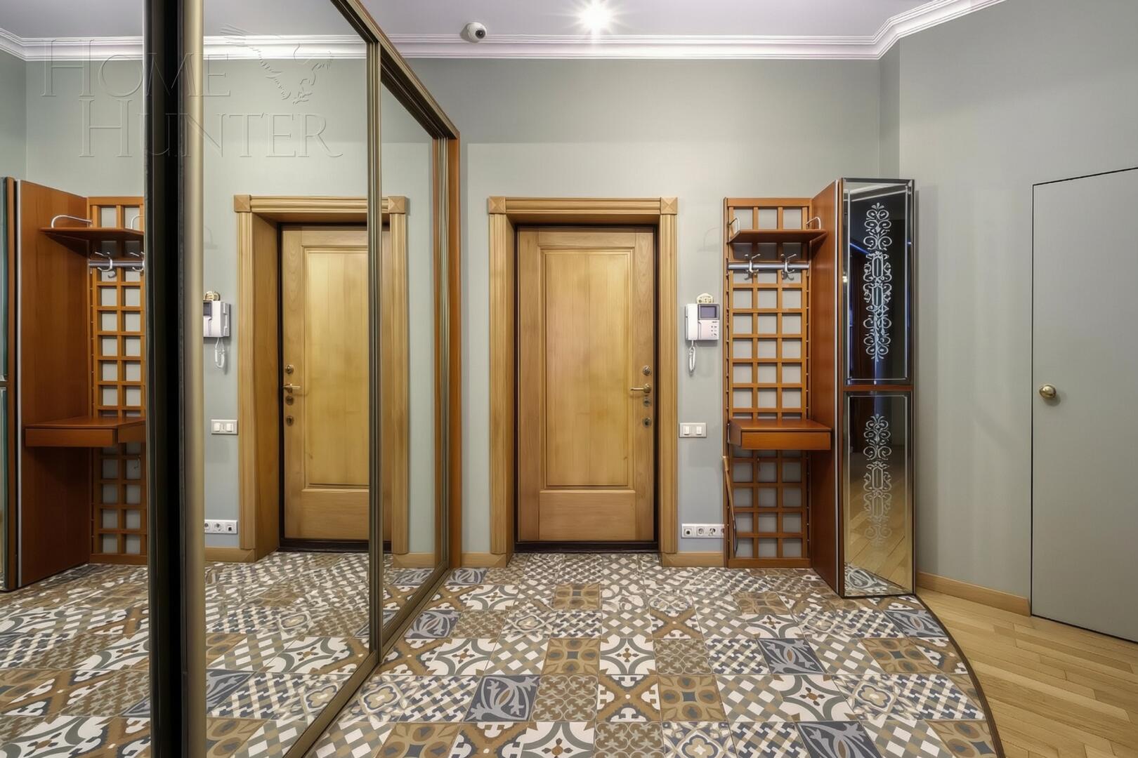 3-КОМН. КВАРТИРА С ОТДЕЛКОЙ 125.8 М² НА 3 ЭТАЖЕ