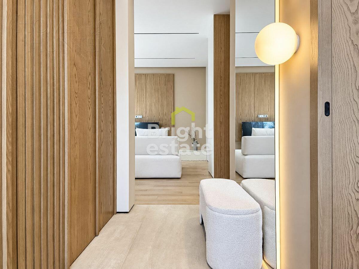 2-этажный коттедж 384 м² с отделкой