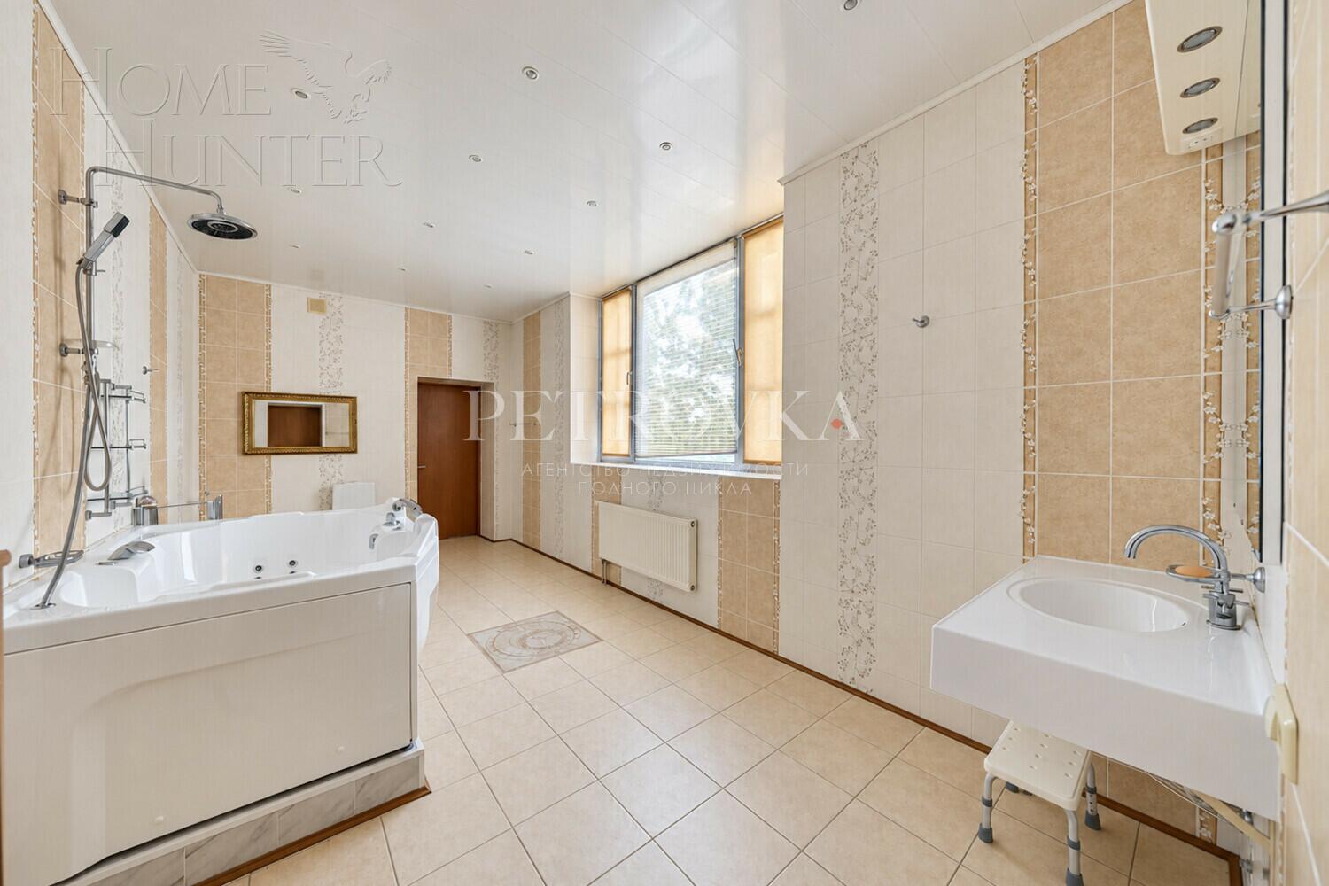 1-этажный коттедж 490.2 м² с отделкой