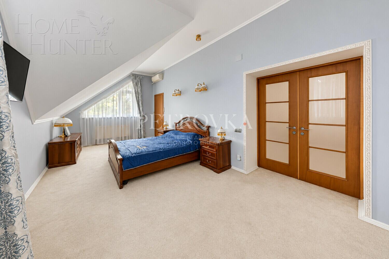1-этажный коттедж 490.2 м² с отделкой