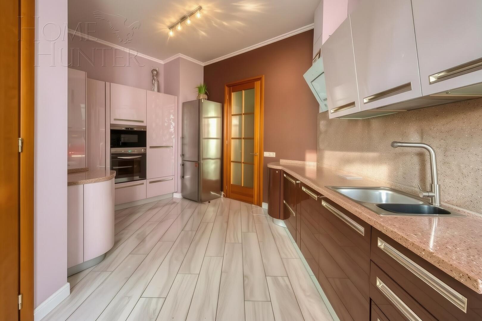 3-КОМН. КВАРТИРА С ОТДЕЛКОЙ 125.8 М² НА 3 ЭТАЖЕ