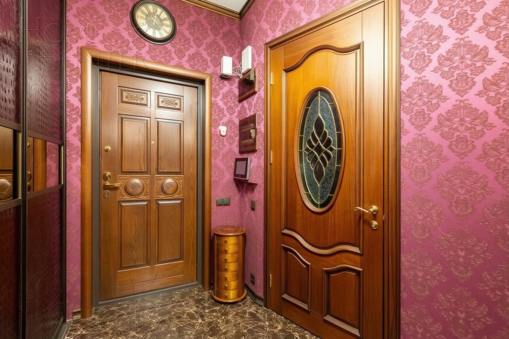 4-КОМН. КВАРТИРА С ОТДЕЛКОЙ 146 М² НА 3 ЭТАЖЕ