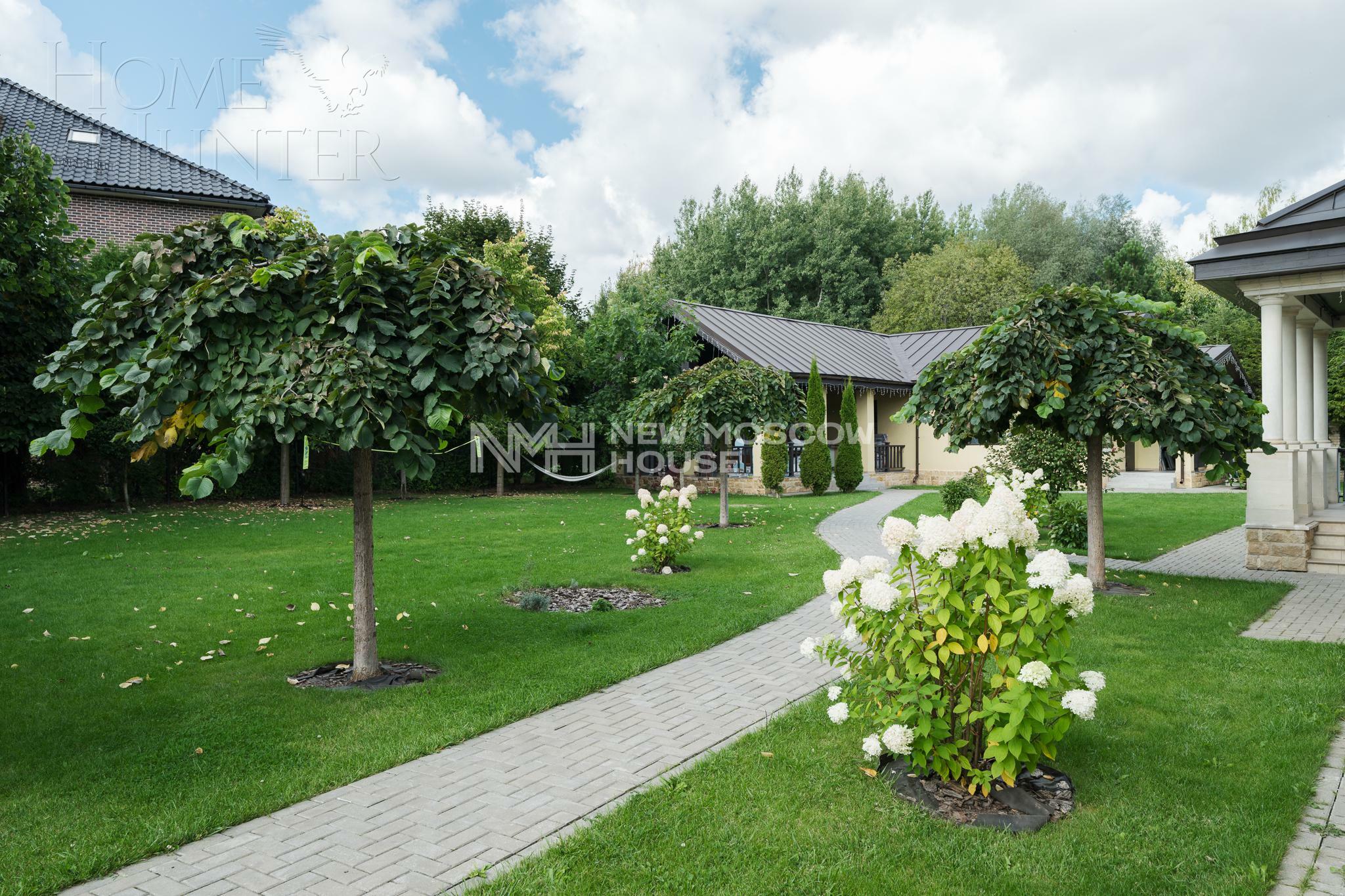 3-этажный коттедж 670.5 м² с отделкой