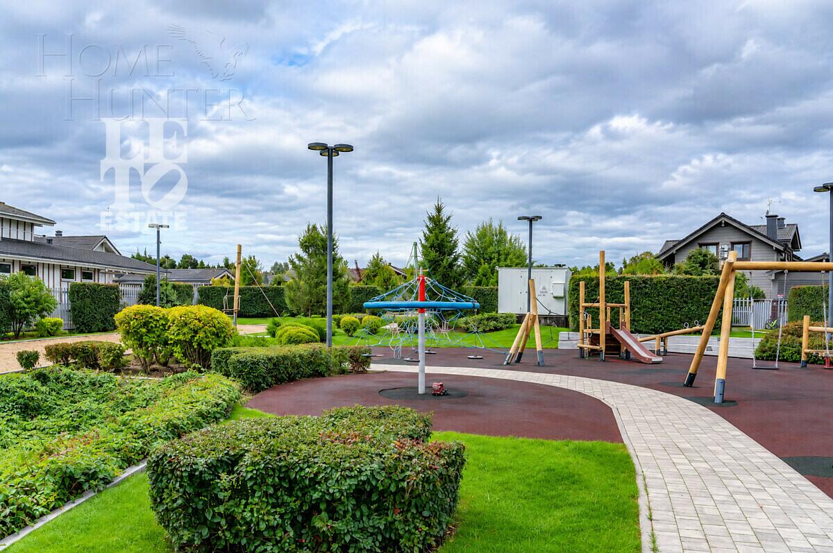 1-этажный коттедж 2 478.3 м² с отделкой