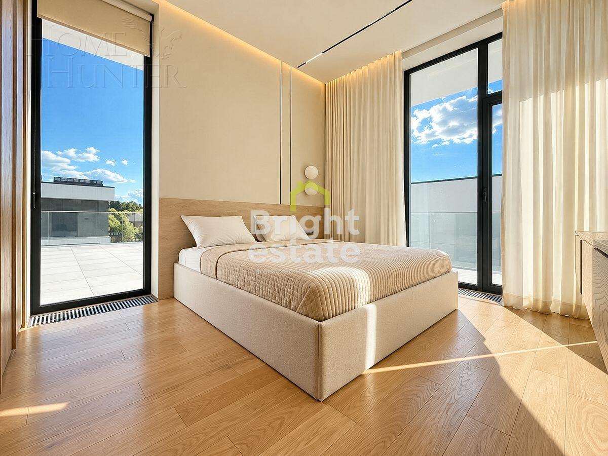 2-этажный коттедж 384 м² с отделкой