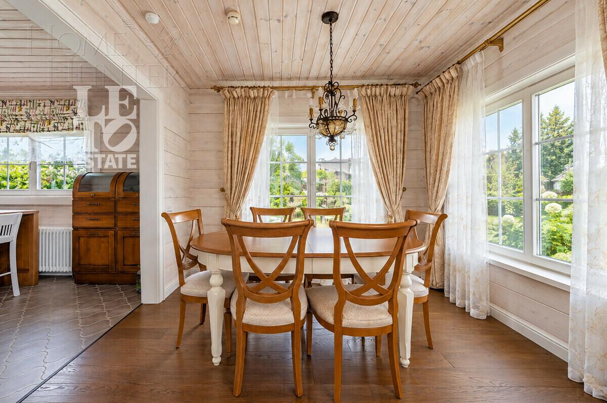 1-этажный коттедж 2 478.3 м² с отделкой