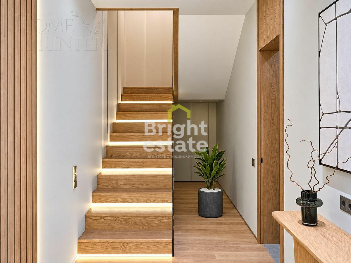 2-этажный коттедж 384 м² с отделкой