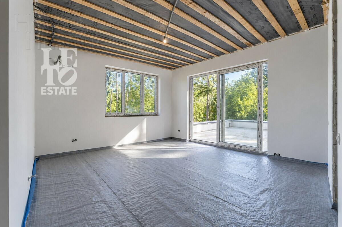 1-этажный коттедж 310 м² без отделки