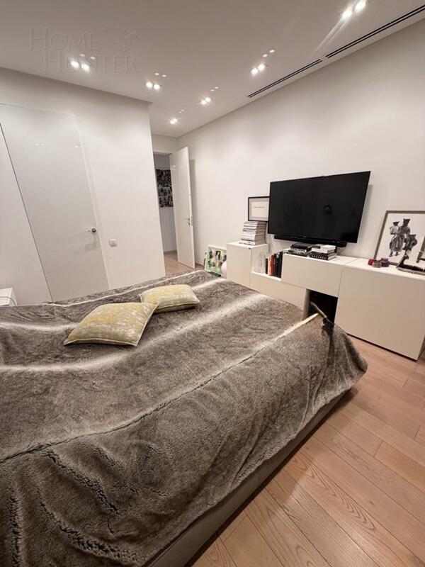 4-КОМН. КВАРТИРА С ОТДЕЛКОЙ 147 М² НА 20 ЭТАЖЕ