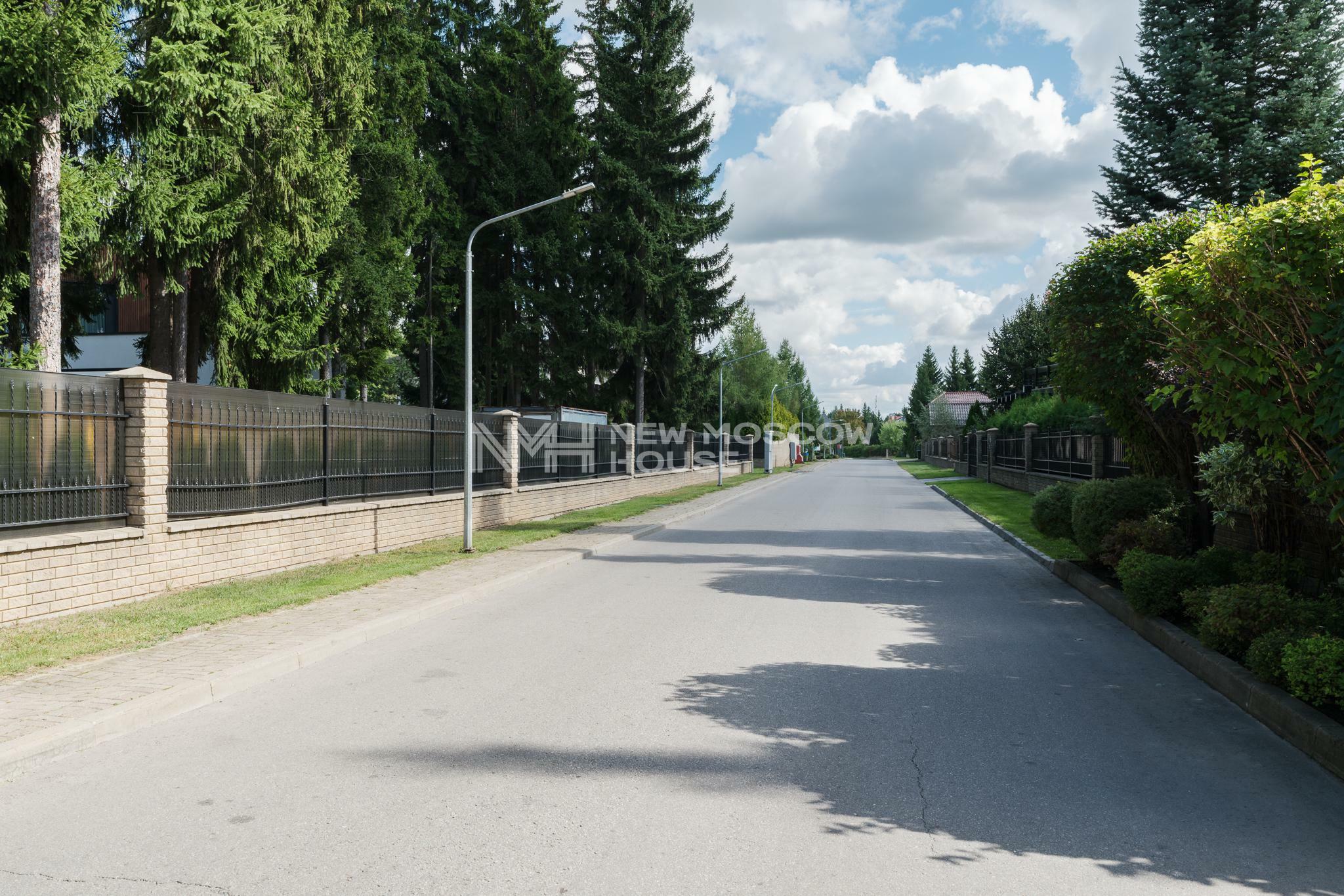 3-этажный коттедж 670.5 м² с отделкой