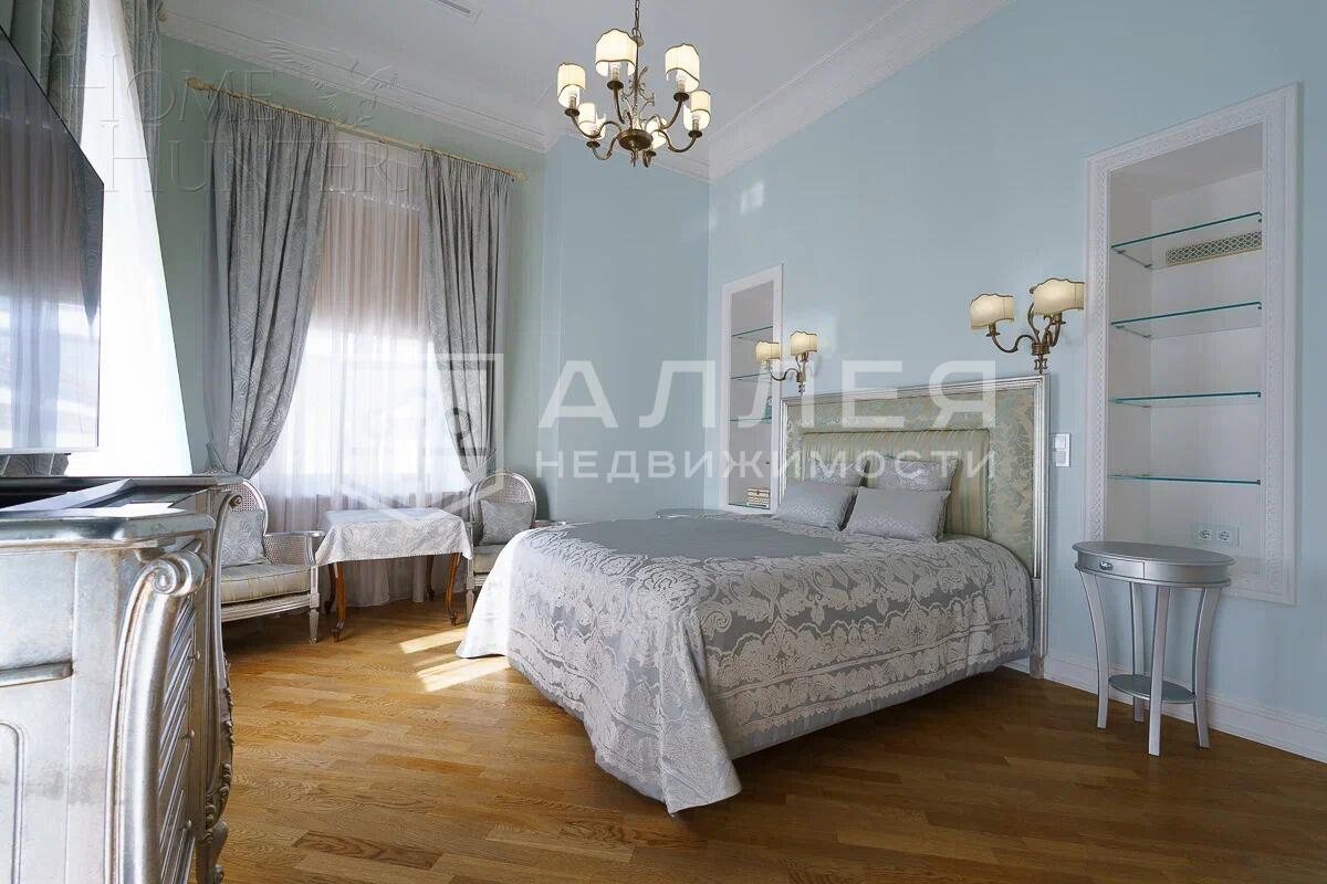 2-этажный коттедж 709 м² с отделкой
