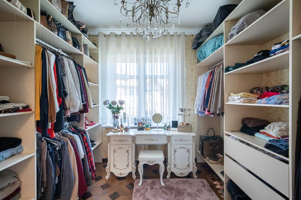 3-этажный таунхаус 465 м² с отделкой