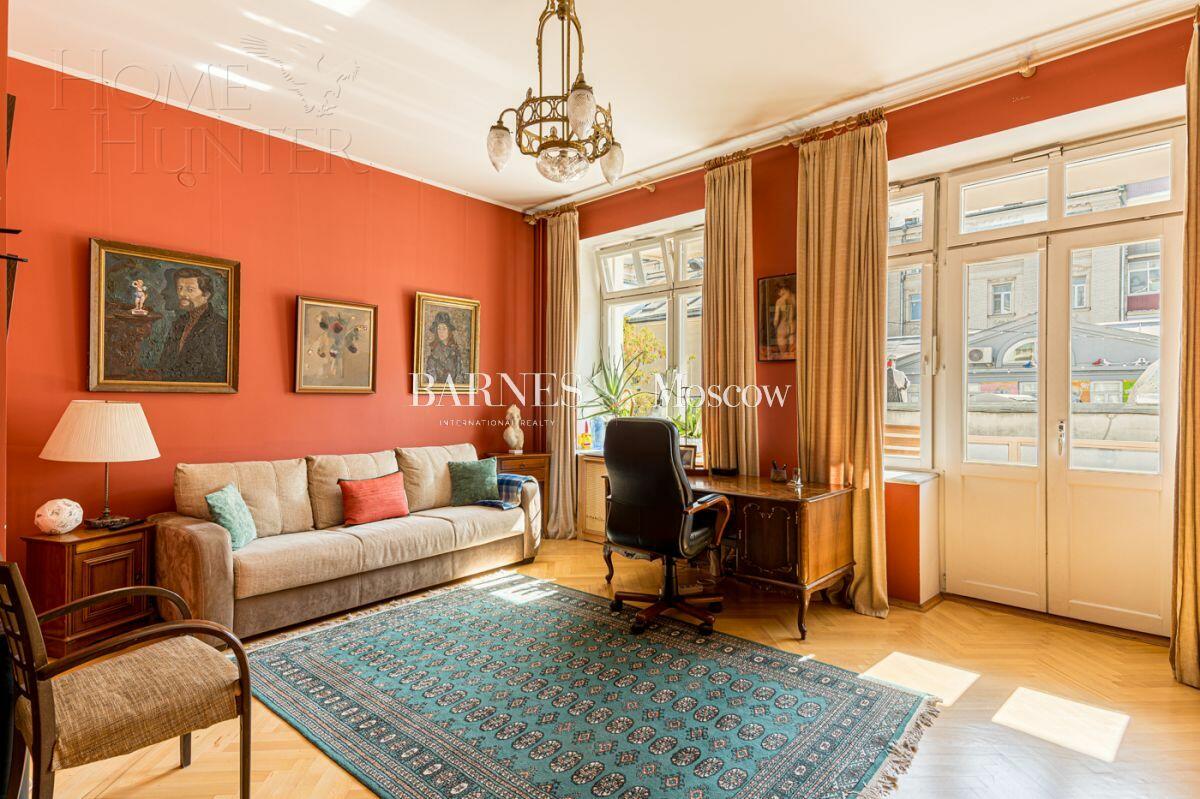4-КОМН. КВАРТИРА С ОТДЕЛКОЙ 147.2 М² НА 3 ЭТАЖЕ