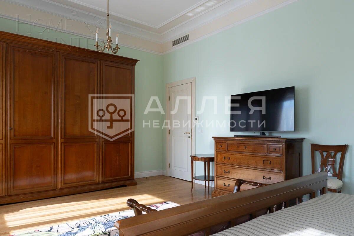 2-этажный коттедж 709 м² с отделкой