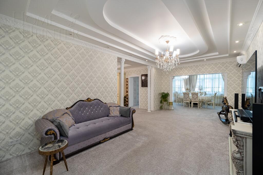 2-этажный таунхаус 335 м² с отделкой