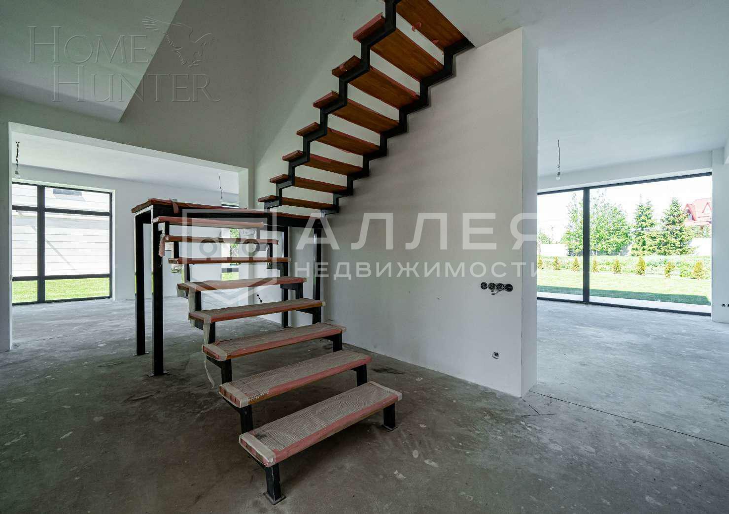 2-этажный коттедж 384 м² с отделкой