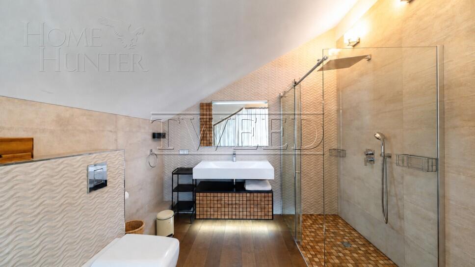 2-этажный коттедж 290 м² с отделкой
