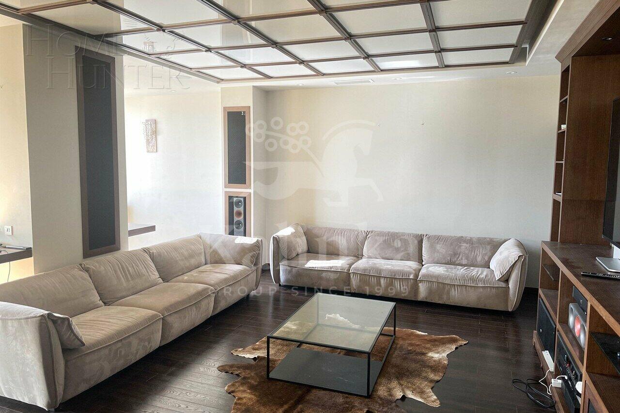 4-КОМН. КВАРТИРА С ОТДЕЛКОЙ 210.6 М² НА 2 ЭТАЖЕ