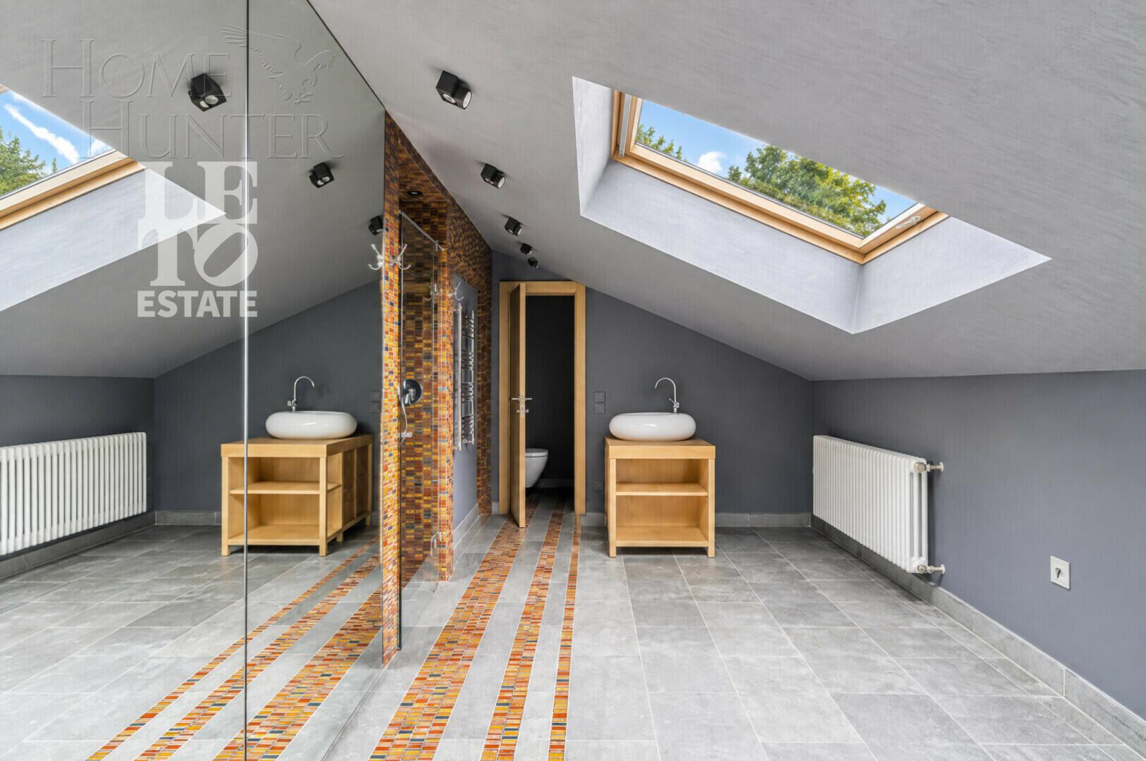 1-этажный коттедж 700 м² с отделкой