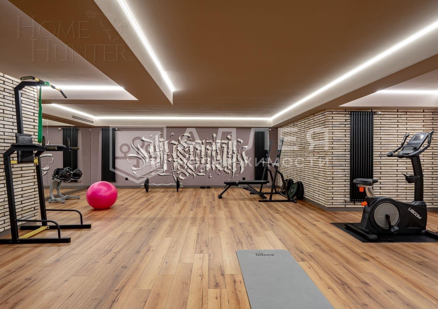 2-этажный коттедж 1 475 м² с отделкой