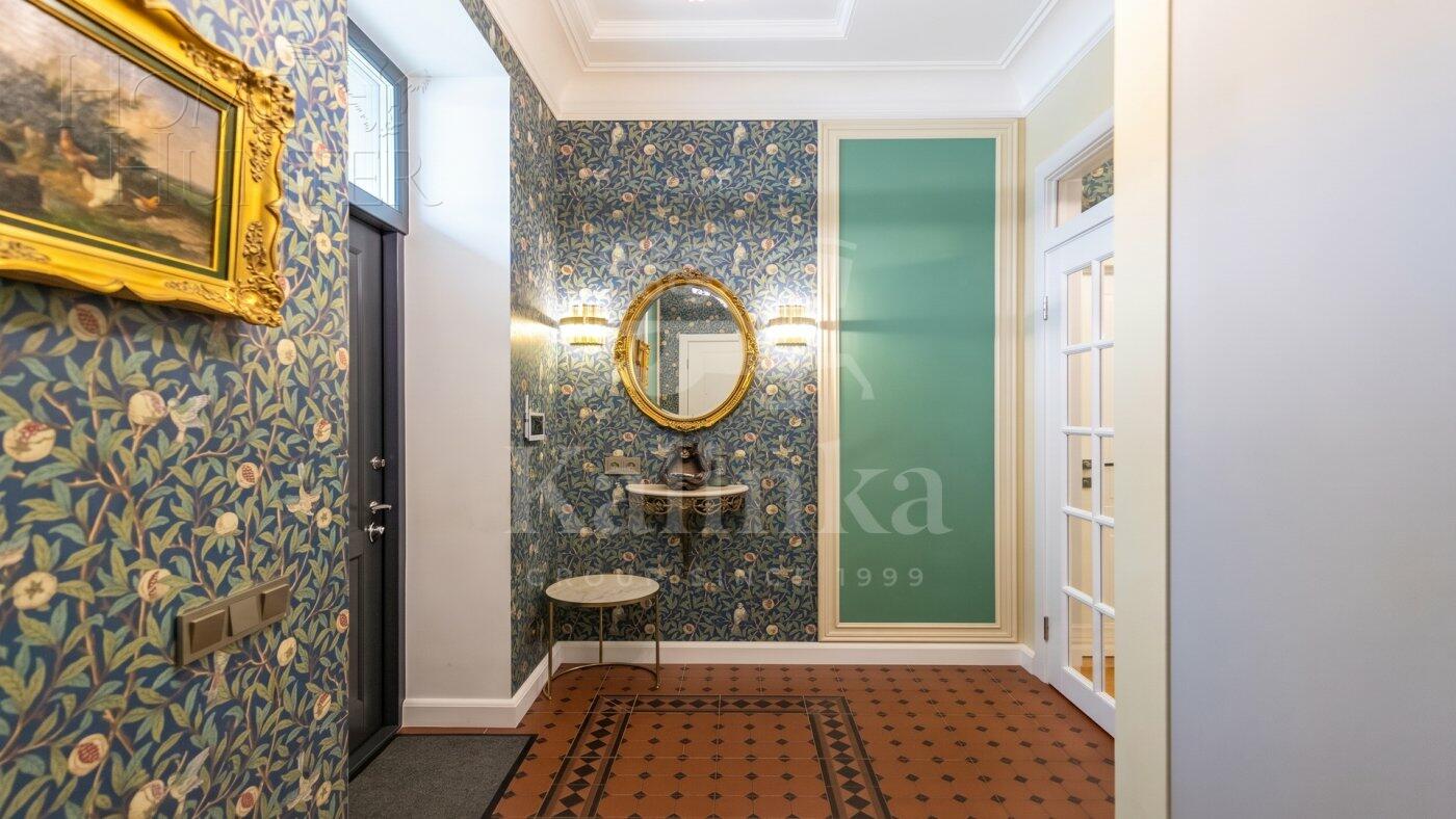 2-этажный коттедж 210 м² с отделкой