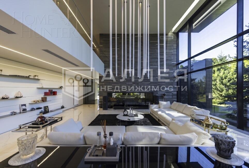 3-этажный коттедж 2 300 м² с отделкой