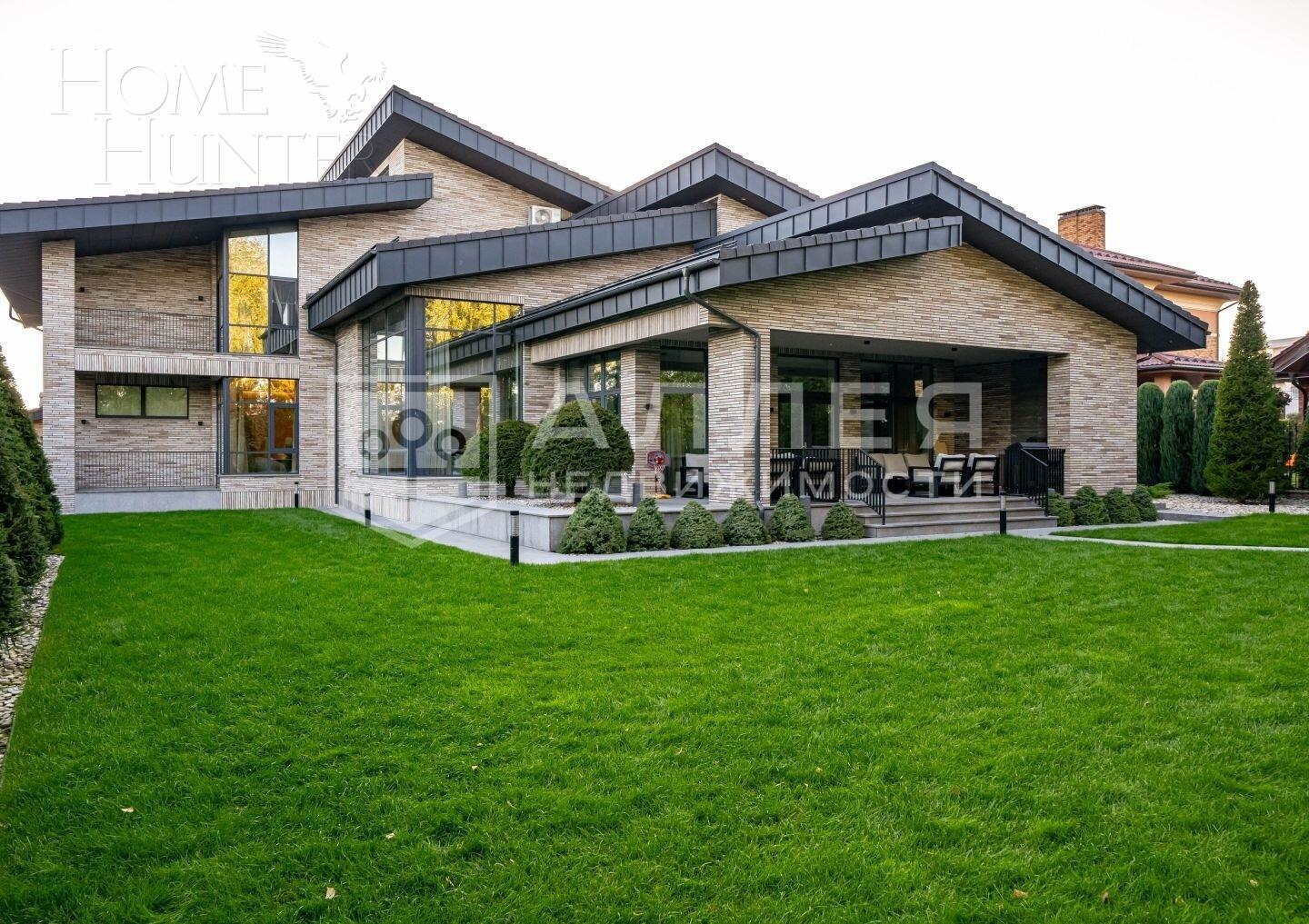 2-этажный коттедж 1 475 м² с отделкой