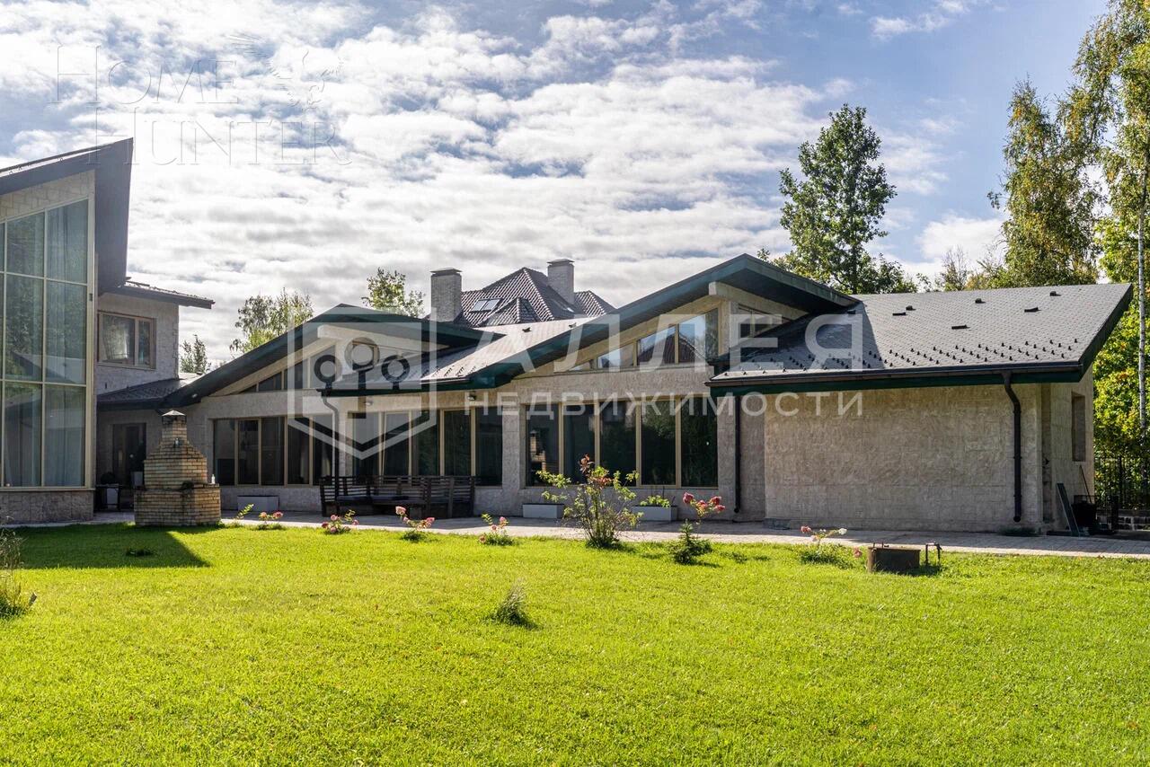 2-этажный коттедж 1 300 м² с отделкой