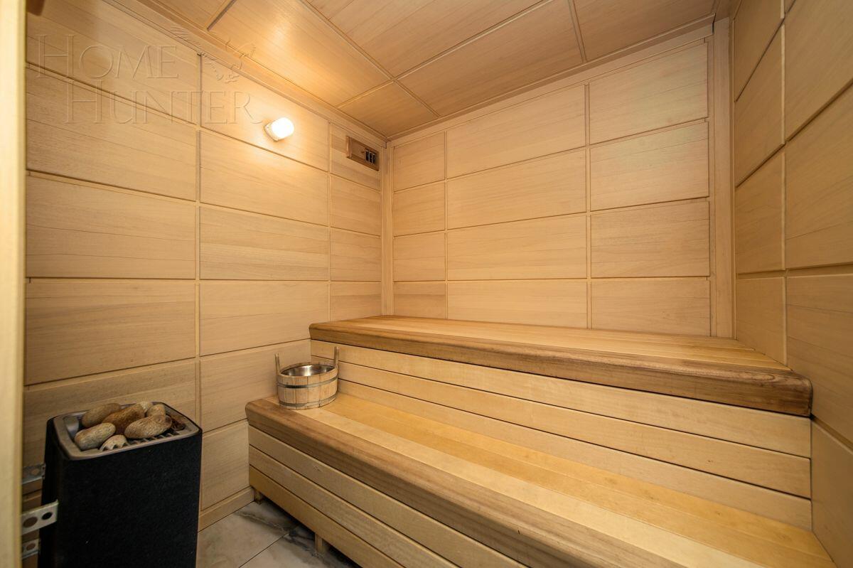 2-этажный коттедж 985 м² с отделкой