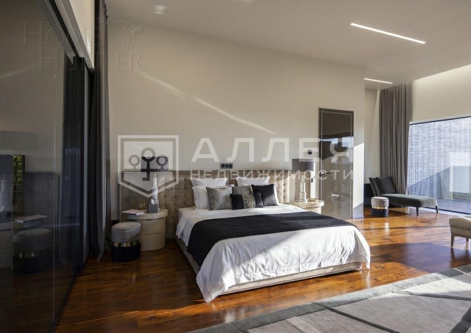 3-этажный коттедж 2 300 м² с отделкой
