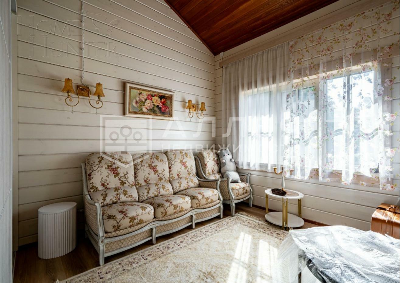3-этажный коттедж 327 м² с отделкой