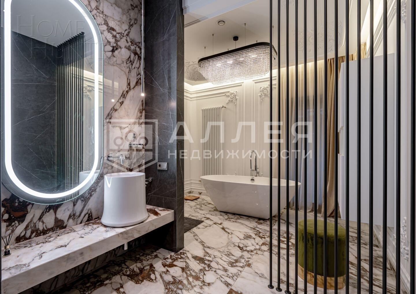 2-этажный коттедж 1 475 м² с отделкой