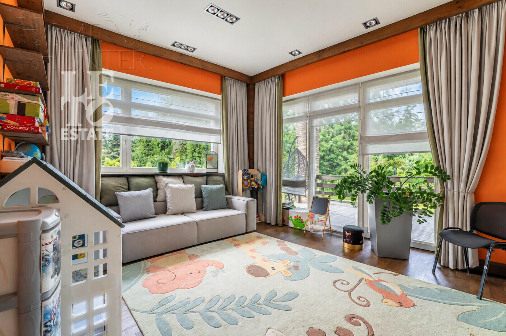 1-этажный коттедж 700 м² с отделкой