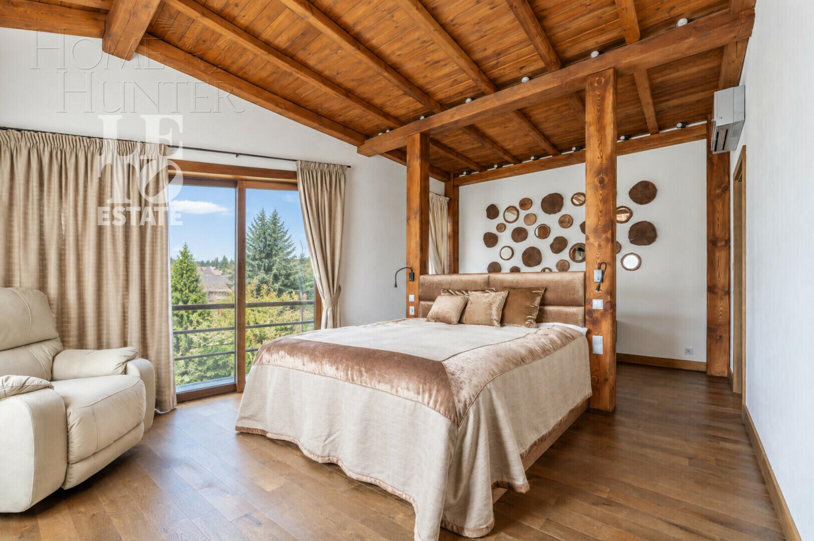 1-этажный коттедж 700 м² с отделкой