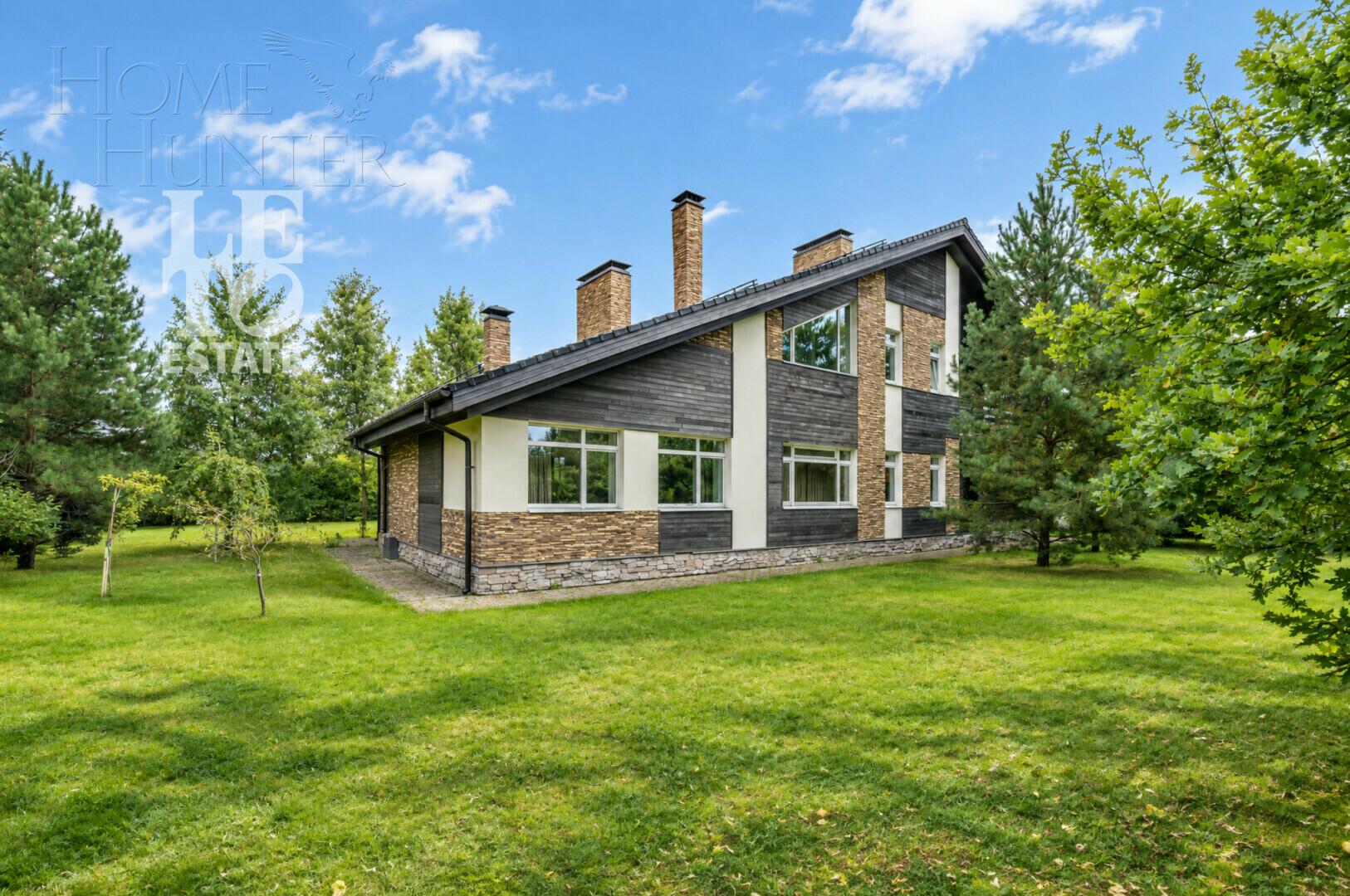 1-этажный коттедж 700 м² с отделкой