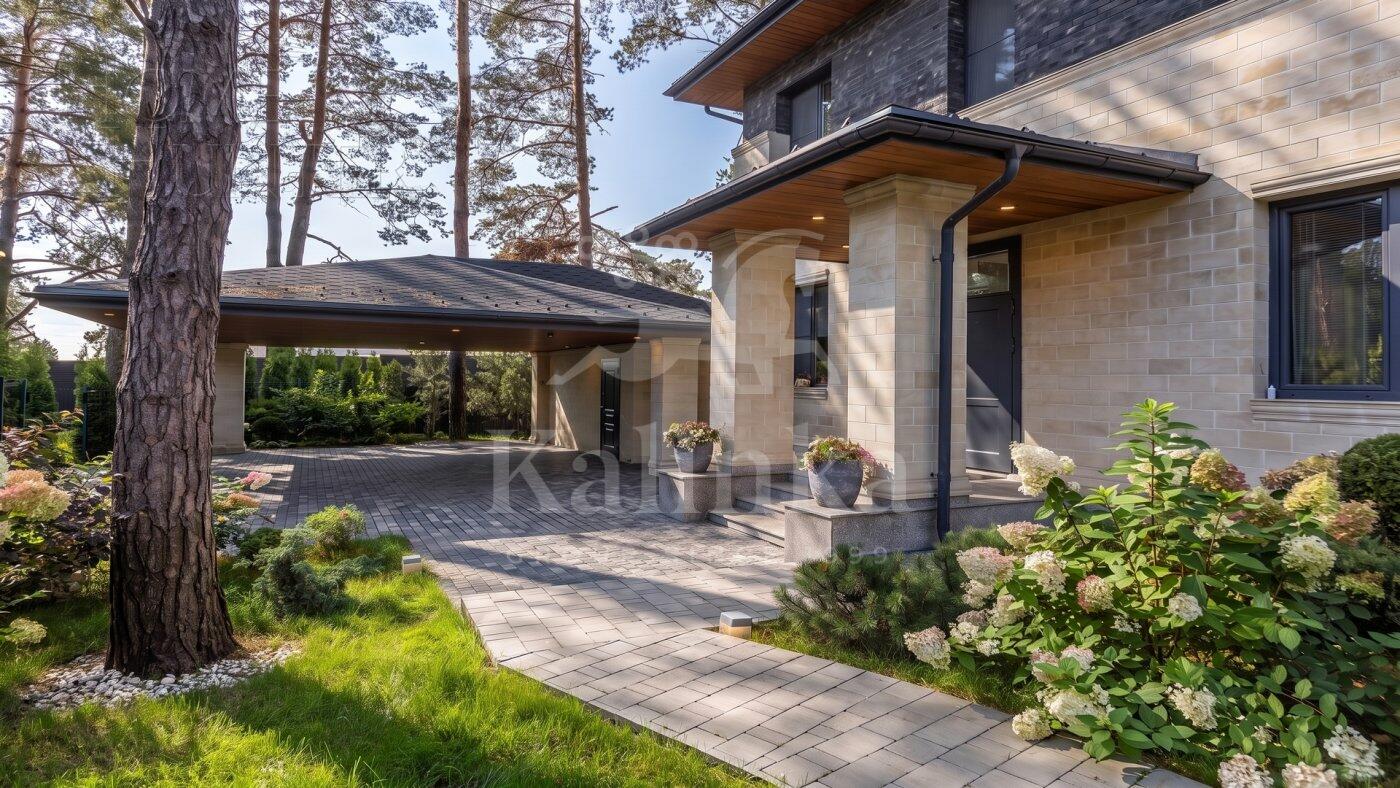 2-этажный коттедж 210 м² с отделкой