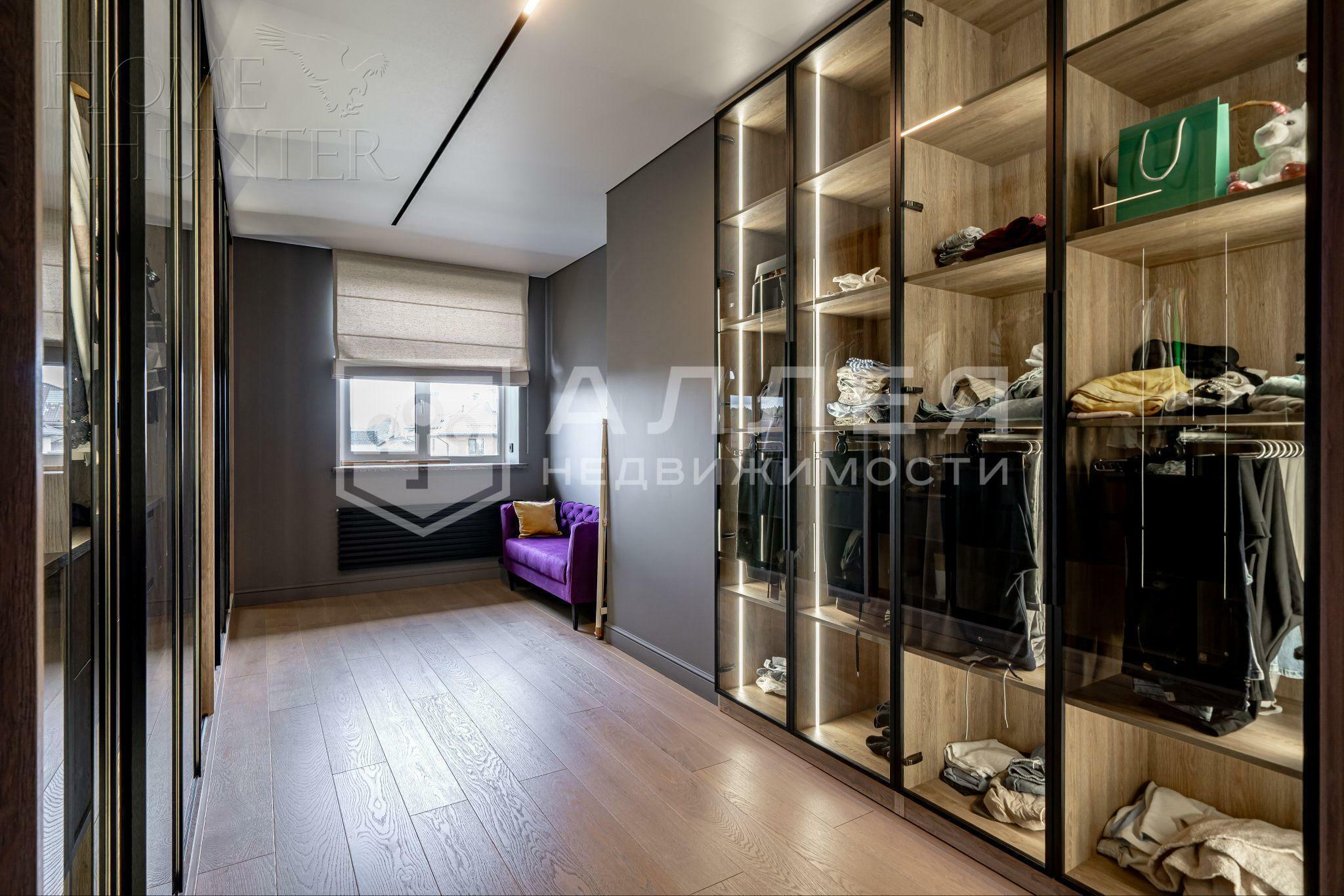 4-этажный коттедж 1 141 м² с отделкой