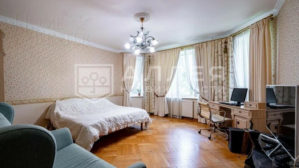 2-этажный коттедж 735 м² с отделкой