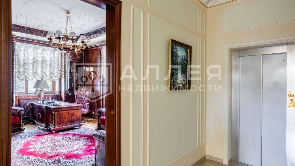 4-этажный коттедж 776 м² с отделкой