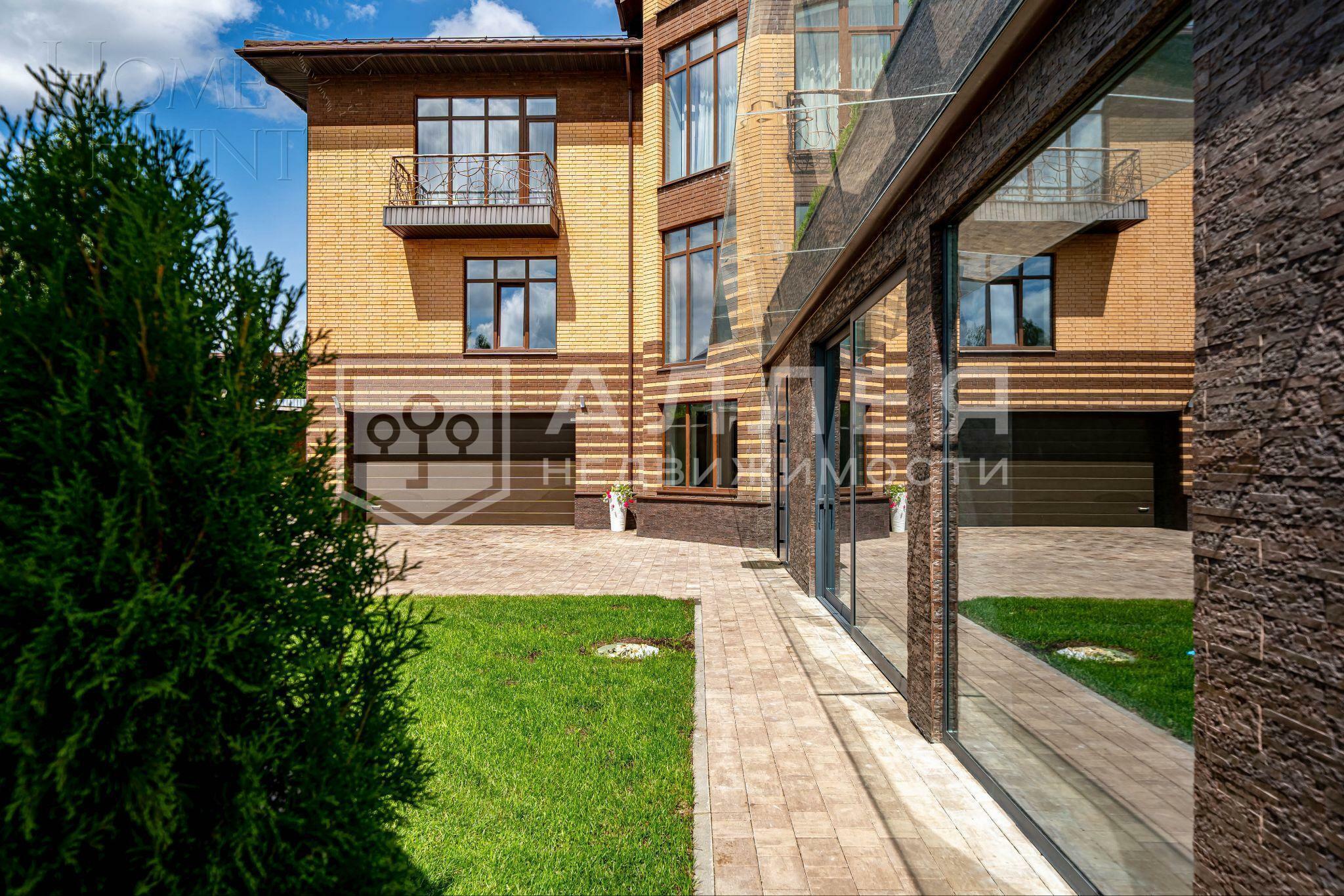 4-этажный коттедж 1 141 м² с отделкой