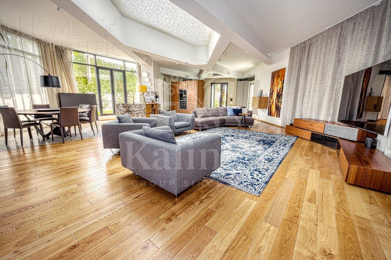 1-этажный коттедж 700 м² с отделкой