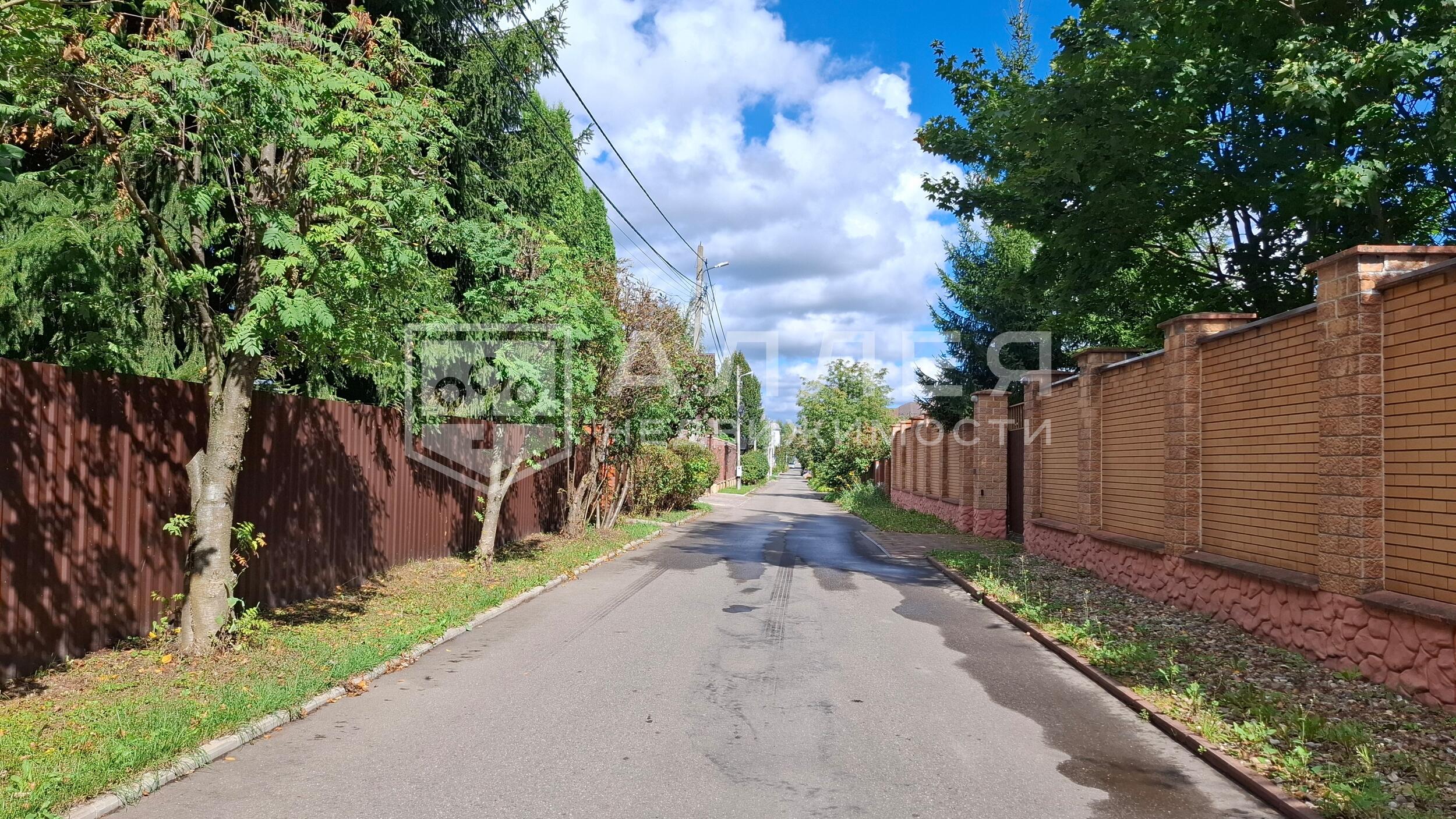 2-этажный коттедж 587 м² с отделкой