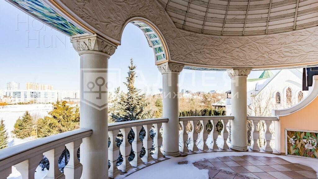 4-этажный коттедж 776 м² с отделкой