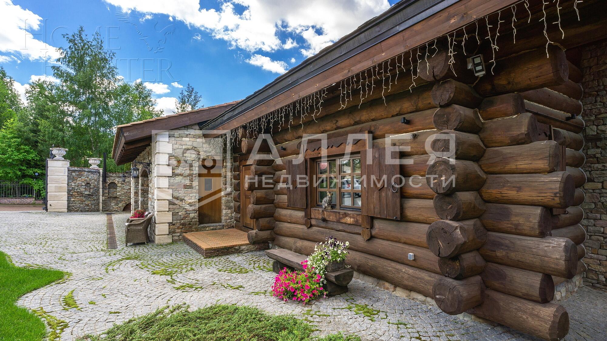 2-этажный коттедж 1 500 м² с отделкой