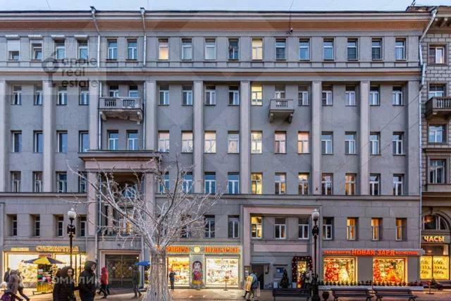 4-КОМН. КВАРТИРА С ОТДЕЛКОЙ 130 М² НА 2 ЭТАЖЕ